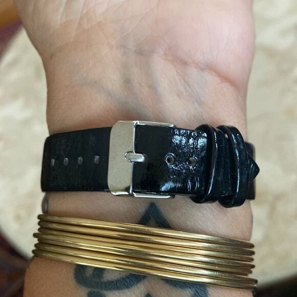 Crystal Embellished Classic Black & Stainless Steel Quartz Wristwatch - Picture 3 of 10